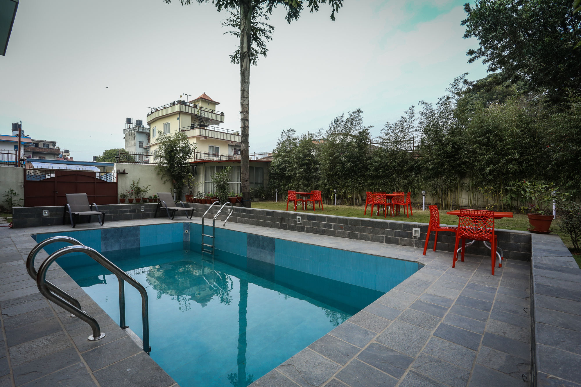 Nirvana Home Kathmandu Bagian luar foto